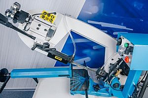 Фото 46 - MetalTec BS 250 FHЕ ручной ленточнопильный станок для резки металла.