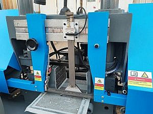 Фото 15 - MetalTec BS 400 CA автоматический колонный ленточнопильный станок.